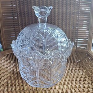 24% Lead Crystal Fifth Ave. Portico Covered Candy Dish Trinkets Mementos